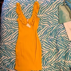 YELLOW SUMMER DRESS